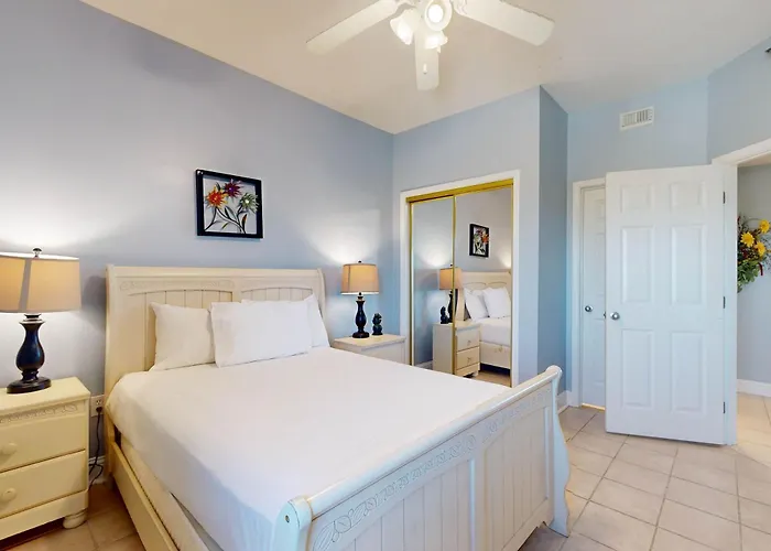 Holiday home 16th-floor Gulf-front W Balcony Great View Ac & Shared Hot Tubs & Pools
