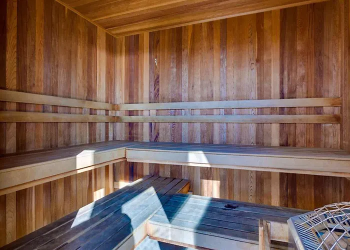 16th-floor Gulf-front W Balcony Great View Ac & Shared Hot Tubs & Pools Holiday home Gulf Shores